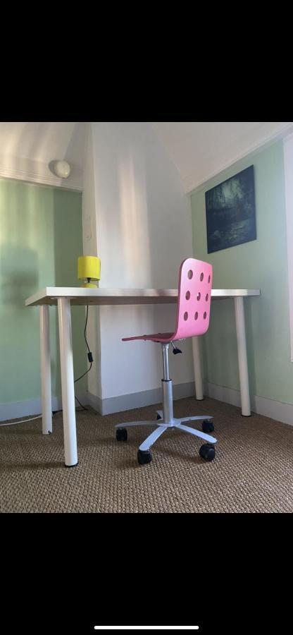 Stuart Apartment Динард Екстериор снимка